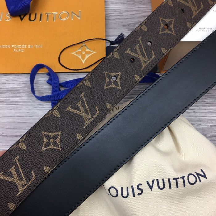 Louis Vuitton Belt 40MM LVB00032